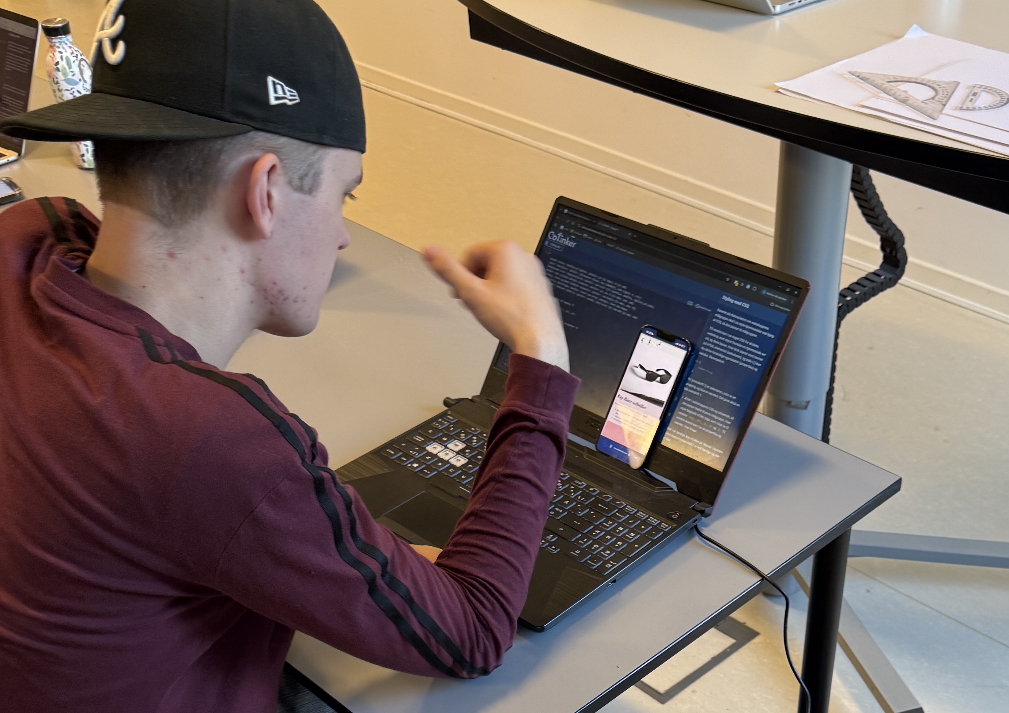 How does an online shop work?